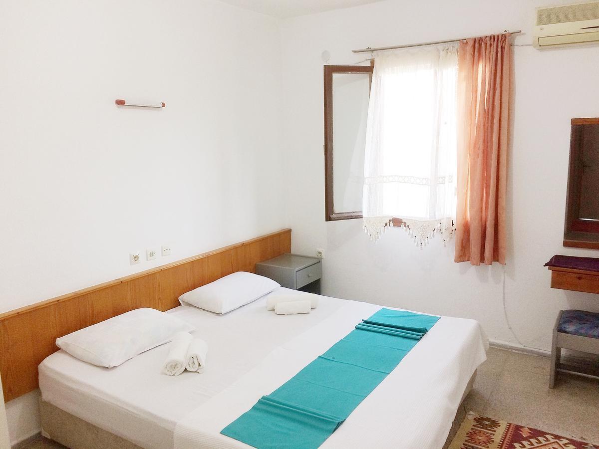 Parmis Rooms Çeşme Exteriör bild