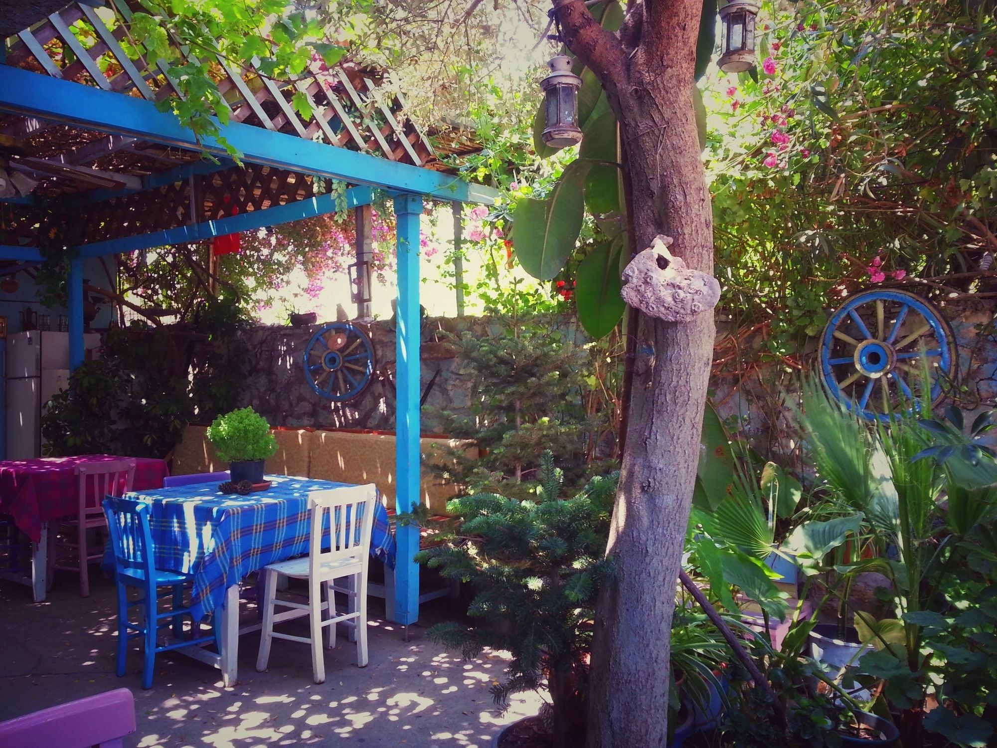Parmis Rooms Çeşme Exteriör bild