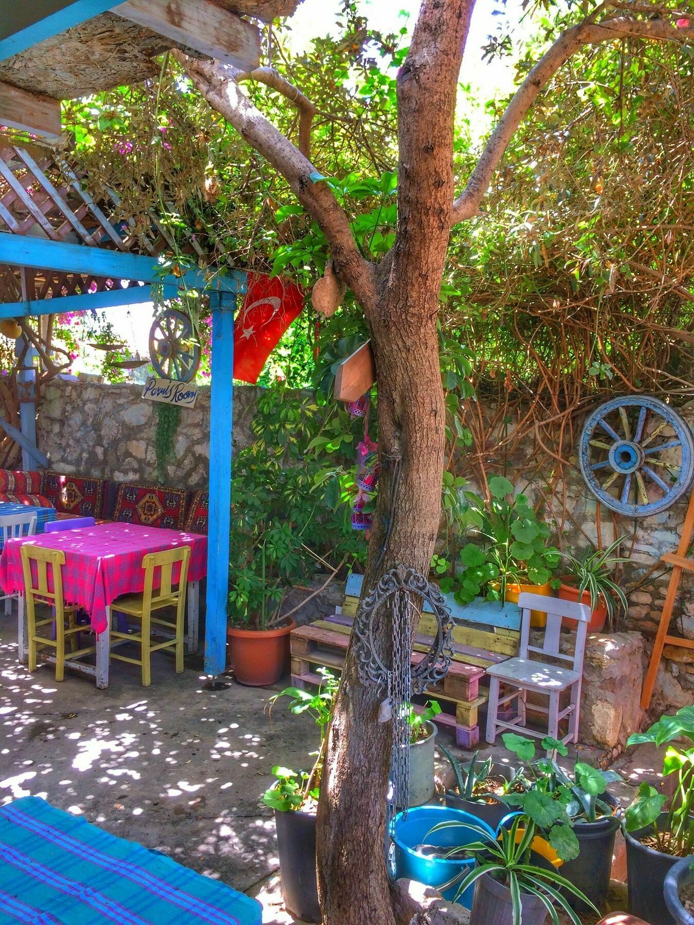 Parmis Rooms Çeşme Exteriör bild